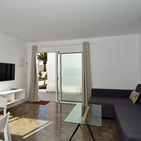 Apartment Charming Loft In With Pool Area